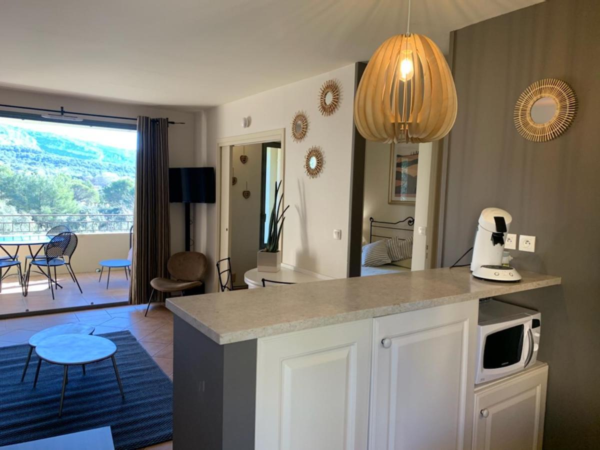 Appartement Cosy Avec Climatisation Reversible Golf De Saumane Exterior photo